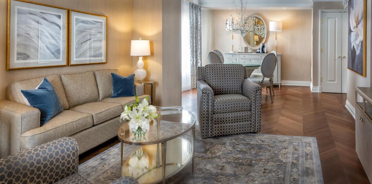 Chateau Vaudreuil Exterior photo A living room at The Carlyle